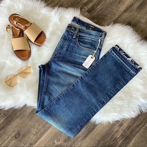 🌹NWT Vince Classic Vintage Straight-Leg Jeans🌹